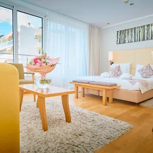 Luminor Astoria Designhotel Hotel