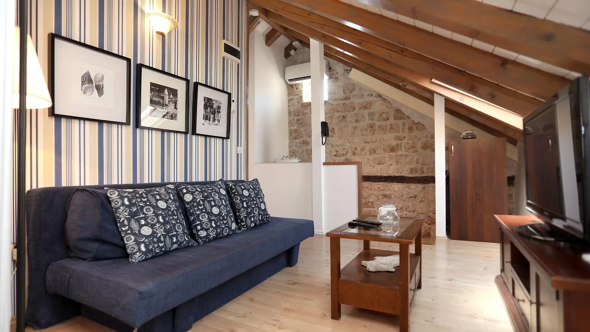 Villa Carrara Trogir 3*,